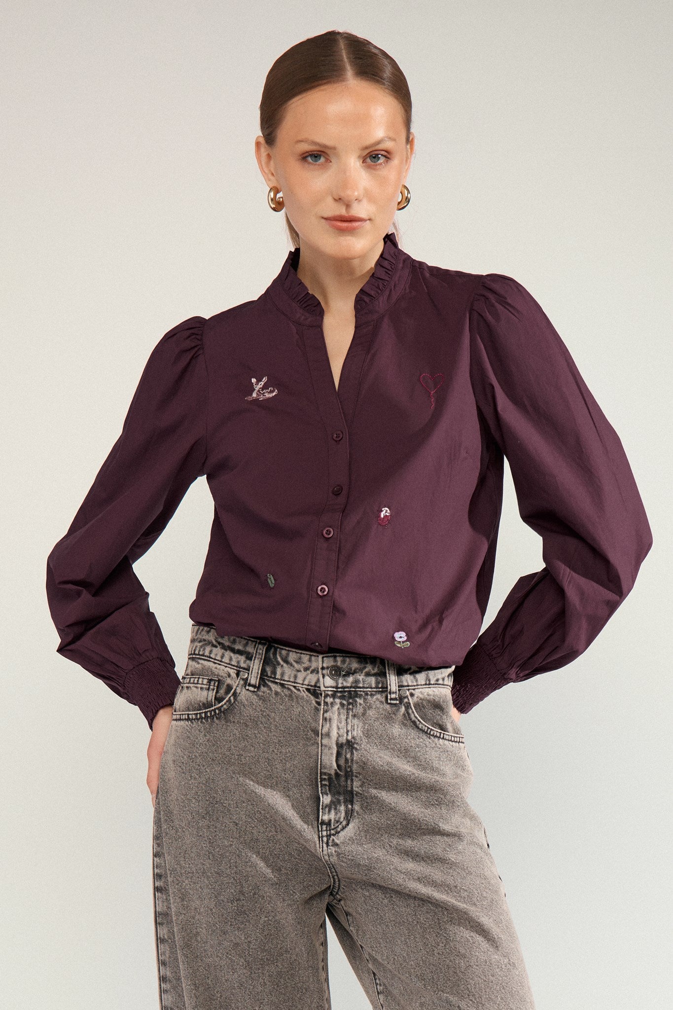 NUTENJA V-NECK SHIRT - Fig