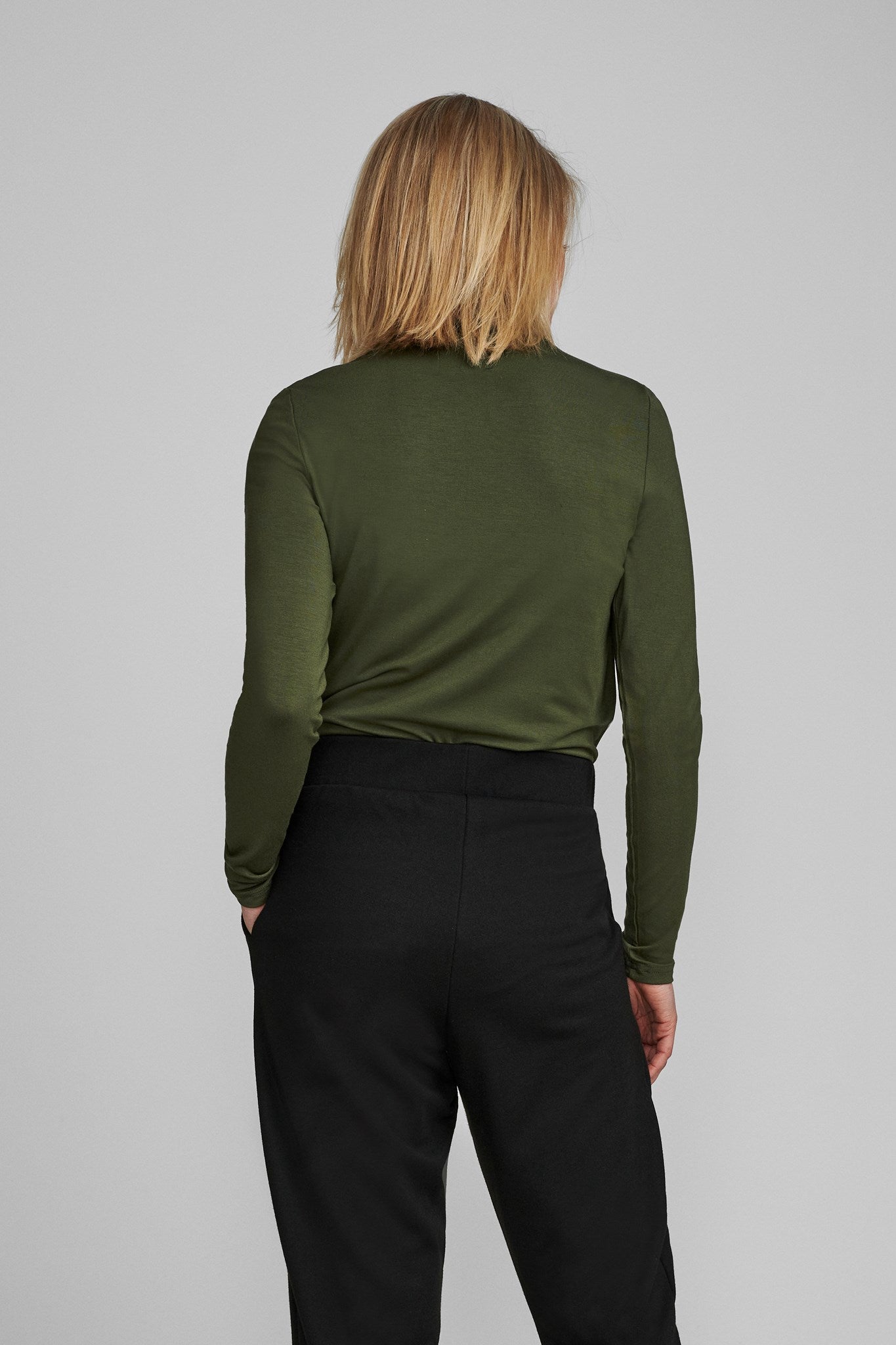 700290-4034_2 (1).jpg