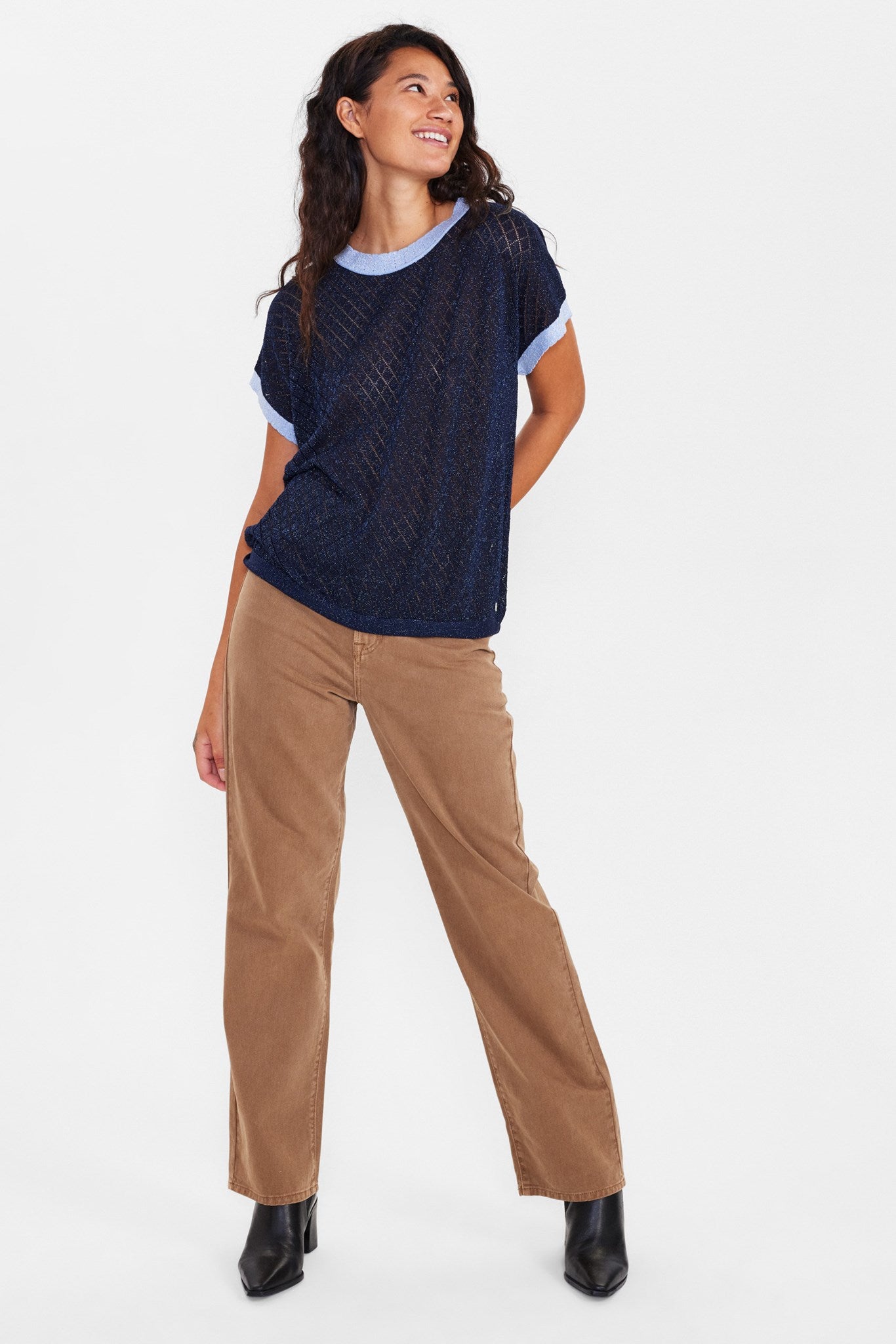 702331 Dark Saphire 3