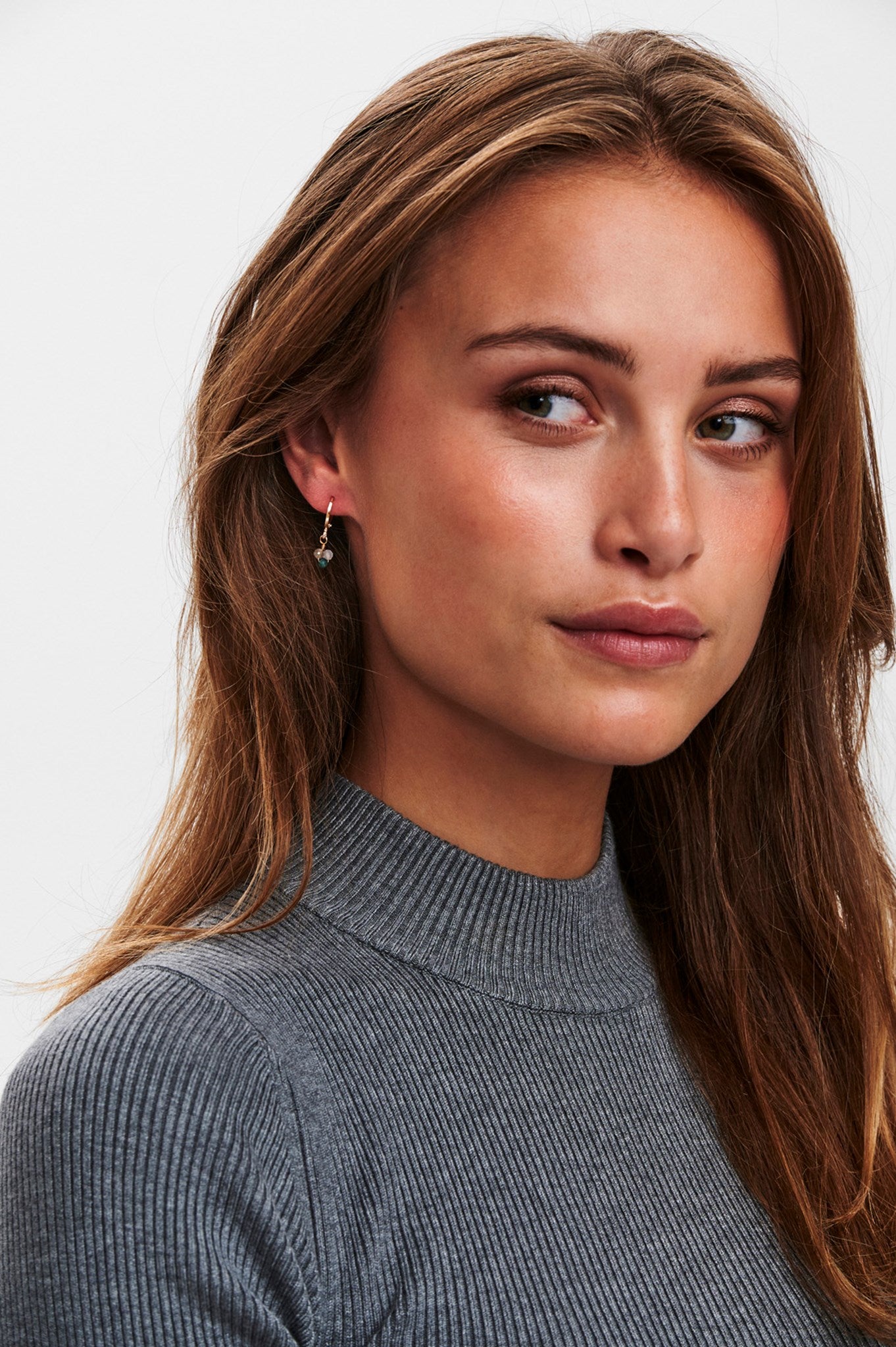 701897-9999_2 (1).jpg