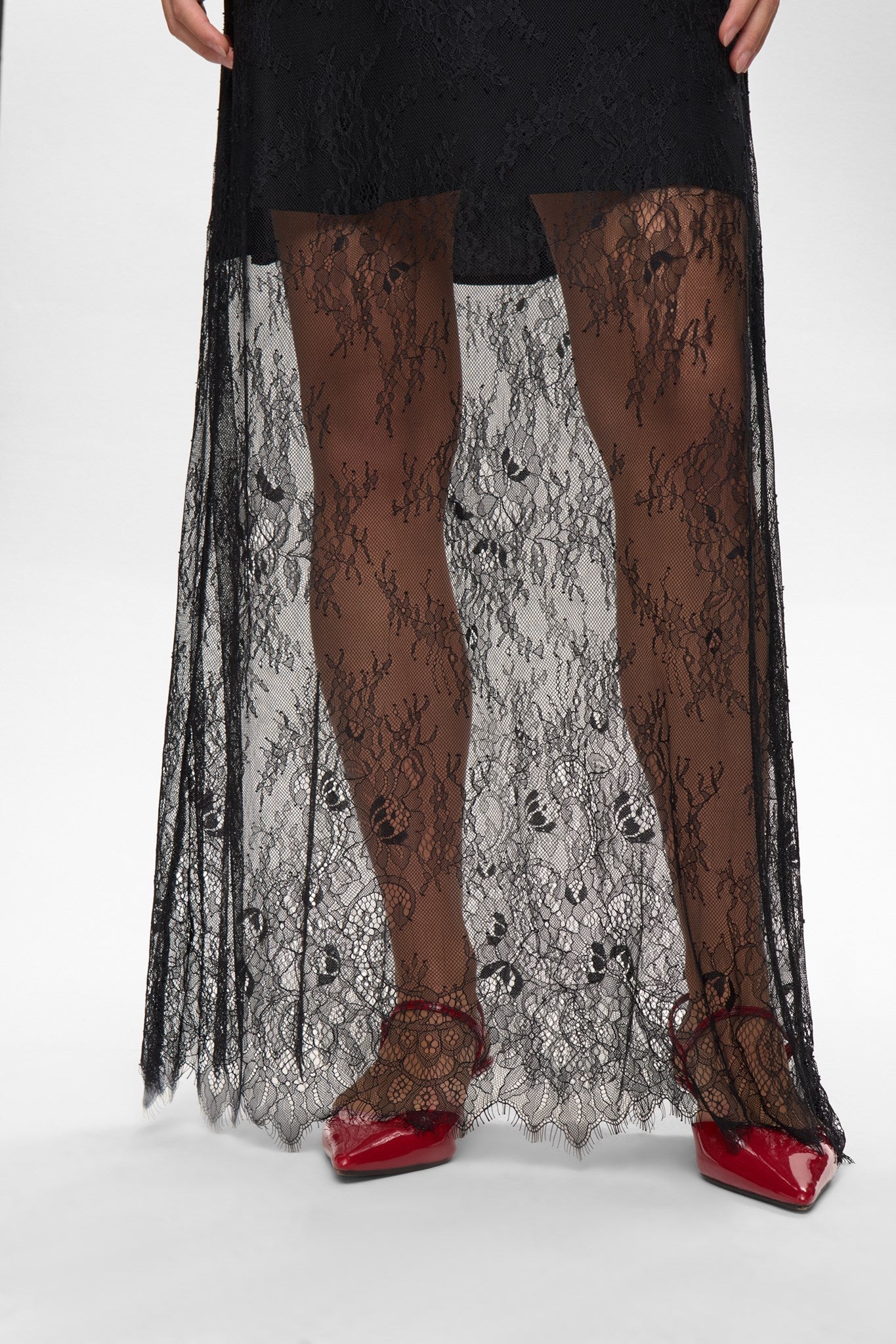 NUSANSA SKIRT - Caviar