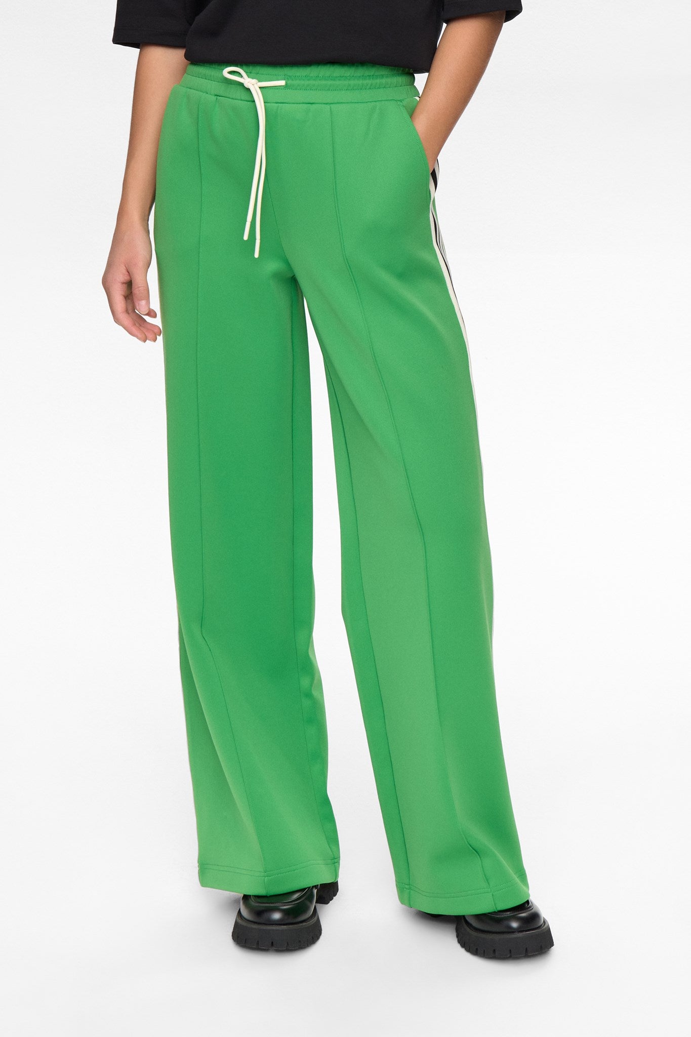 NUSENADA PANTS - Vibrant Green NUSENADA PANTS - Vibrant Green