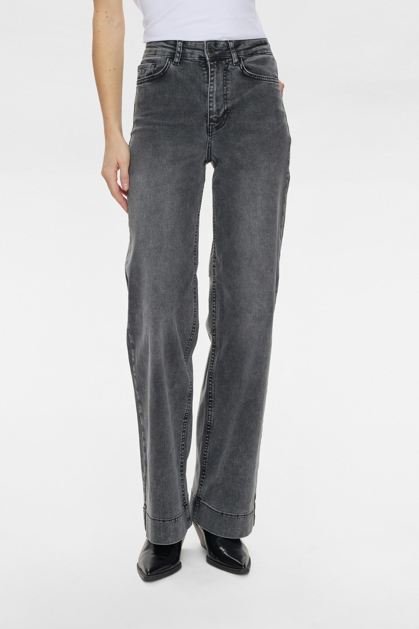 NUPARIS HR WIDE JEANS - P3020 - Black Washed Denim
