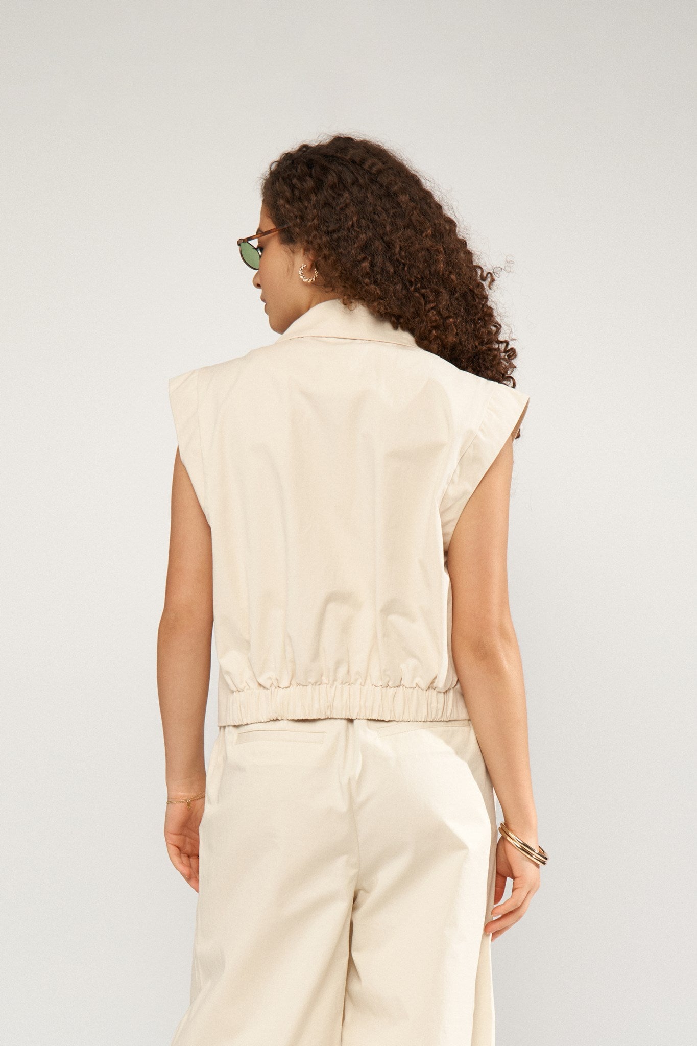 NUSUNNA VEST - Whitecap Gray
