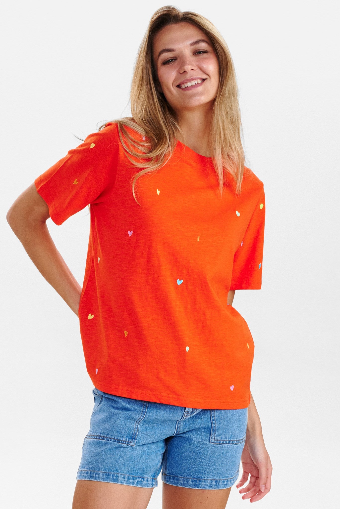 NUKRISTIN TEE - GOTS - Cherry Tomato – Numph COM